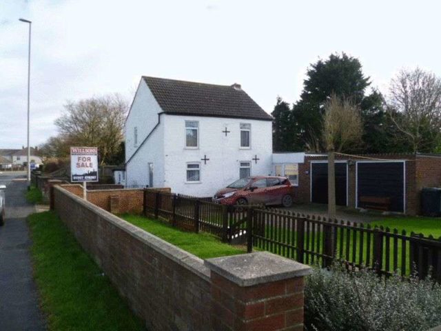  Image of 3 bedroom Detached house for sale in Alford Road Mablethorpe LN12 at Alford Road  Mablethorpe, LN12 1PX